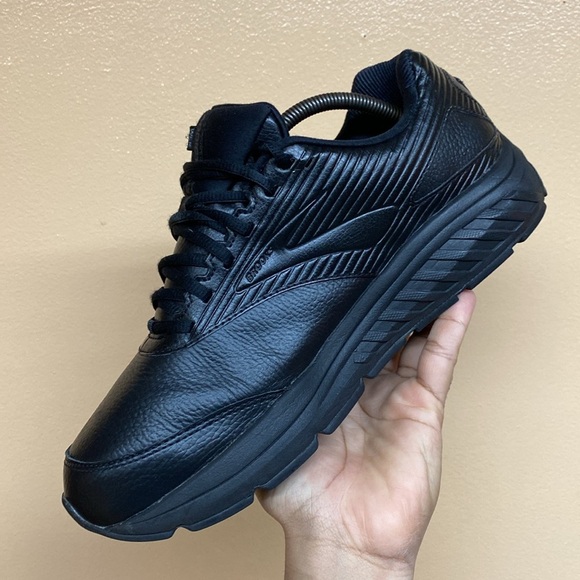 Brooks Addiction Slip Resistant Walker “Triple Black” - Picture 9 of 16